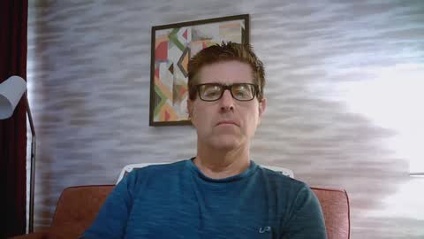 Snapshot of mikewulds chatting on 02-01-25, 01:41 Mike online show from 02-01-25, 01:41