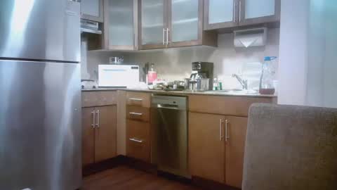 Snapshot of mikewulds chatting on 02-02-25, 10:06 Mike online show from 02-02-25, 10:06