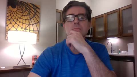 Snapshot of mikewulds chatting on 03-11-25, 02:54 Mike online show from 03-11-25, 02:54