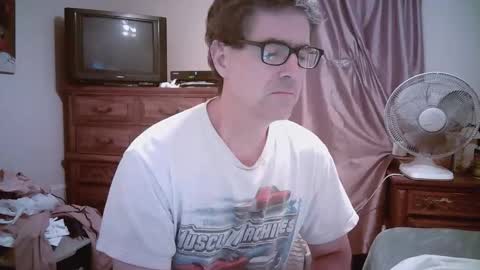 Mike online show from 05-21-26, 02:07
