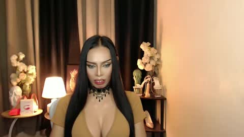 Mistress MikeyAlawi online show from 02-02-25, 11:19