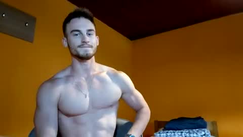 Snapshot of mikeygooner chatting on 08-10-26, 05:22 Mikeygooner online show from 08-10-26, 05:22