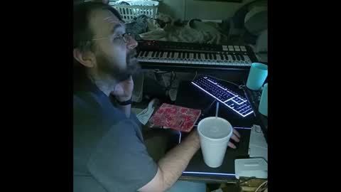 Mikey online show from 12-04-24, 04:21