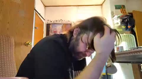 Mikey online show from 01-06-25, 07:42