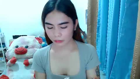 Snapshot of mikhayla_and_zeus_room chatting on 07-22-26, 03:31 Mikhayla and Zeus online show from 07-22-26, 03:31