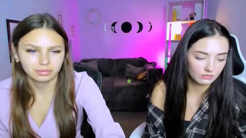 Miki online show from 09-10-25, 01:55