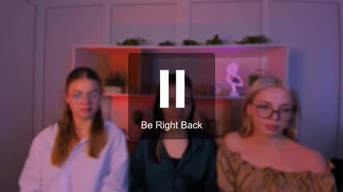 miki_ti online show from 10-18-25, 08:26