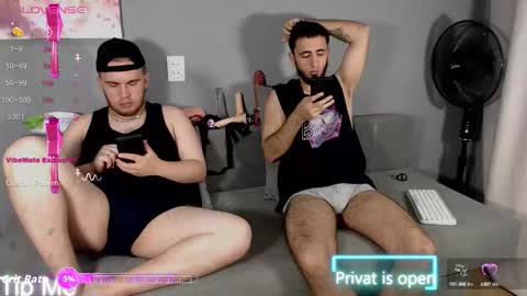 MIKI ENN ALEKS online show from 10-15-25, 10:48