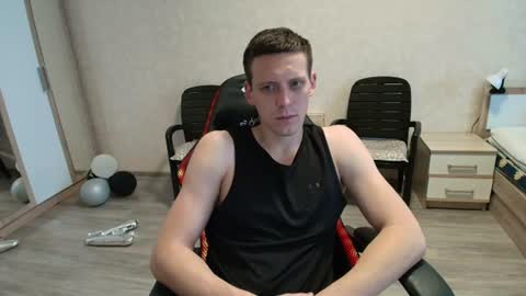 Snapshot of mikimaus0101 chatting on 07-01-26, 10:17 Michael online show from 07-01-26, 10:17