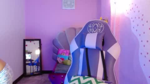 Mikka 3 online show from 10-09-25, 01:31