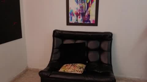 MIKKE online show from 10-23-25, 03:33