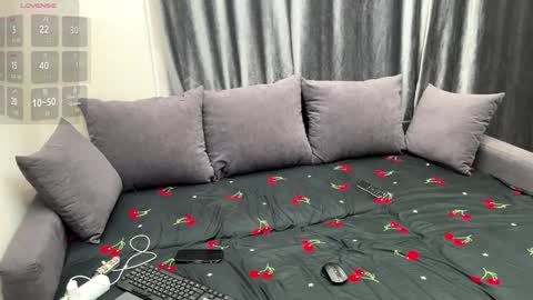 Snapshot of mikki_superstar chatting on 03-01-26, 11:07 Mikki online show from 03-01-26, 11:07