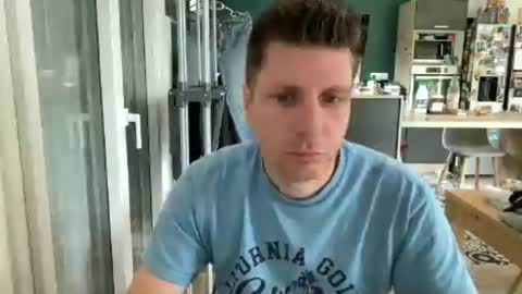 Snapshot of miklp8463 chatting on 05-05-26, 08:22 miklp8463 online show from 05-05-26, 08:22