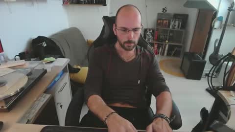 mikmik91 online show from 05-07-26, 10:42