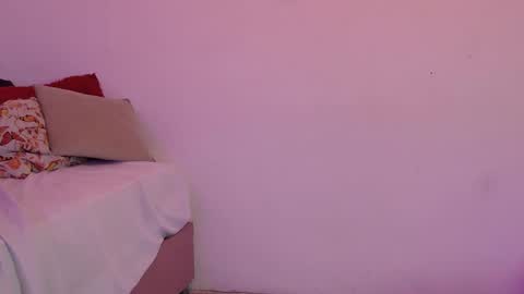 Mikoto Urb online show from 10-27-25, 07:07