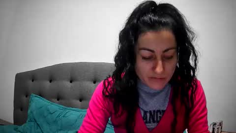 Mikyloveu online show from 02-04-26, 04:13