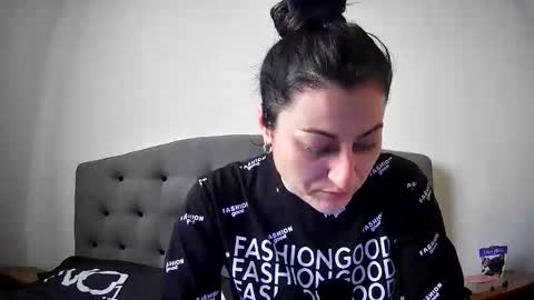 Mikyloveu online show from 03-05-26, 03:08