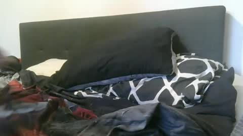 Snapshot of mila_2416 chatting on 06-15-26, 05:31 mila_2416 online show from 06-15-26, 05:31