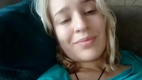 Mila 420 online show from 09-18-25, 01:02