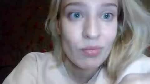 Mila 420 online show from 11-06-25, 06:53