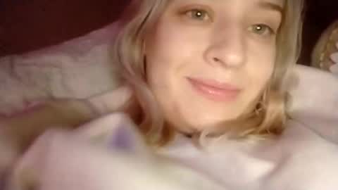 Mila 420 online show from 01-10-26, 09:52