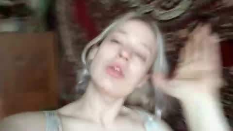 Snapshot of mila_420 chatting on 06-13-26, 02:09 Mila 420 online show from 06-13-26, 02:09