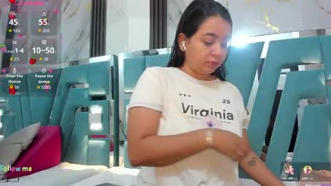 Snapshot of mila_clum chatting on 06-30-26, 11:55 Camila online show from 06-30-26, 11:55