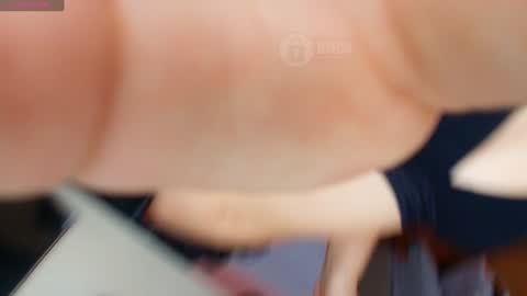 Milena  online show from 02-05-25, 03:45