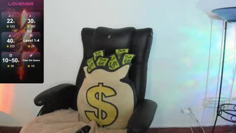 Snapshot of mila_paramo chatting on 03-25-26, 10:16 Camila online show from 03-25-26, 10:16