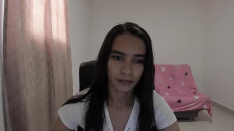 Snapshot of mila_rouge06 chatting on 02-21-26, 02:18 Mila online show from 02-21-26, 02:18
