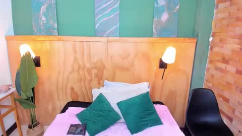 Mila and samy online show from 02-24-26, 12:36