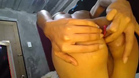 Snapshot of mila_seductressxx chatting on 06-06-26, 01:21 mila_seductressxx online show from 06-06-26, 01:21