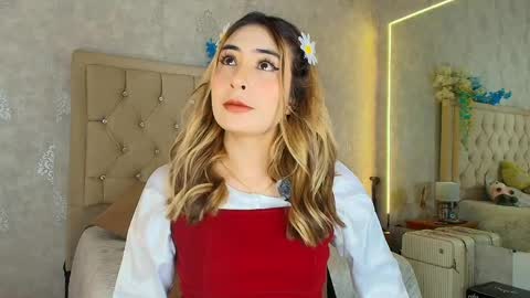 Snapshot of mila_smirnovavk chatting on 06-09-26, 03:40 MILA online show from 06-09-26, 03:40