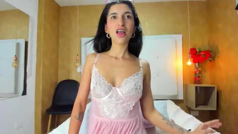          online show from 11-26-25, 10:00