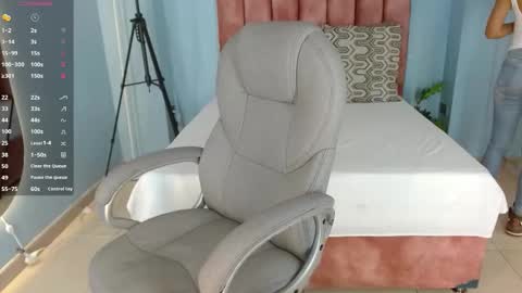 milaa_star online show from 02-26-26, 03:49