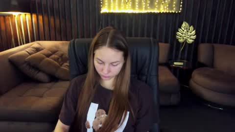 Milla online show from 07-08-26, 05:34