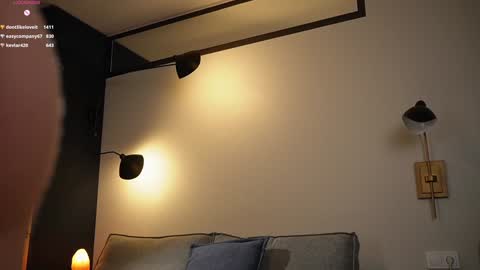 milablum online show from 12-25-24, 07:45