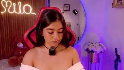 Snapshot of milacoleman chatting on 08-02-26, 11:25 Mila online show from 08-02-26, 11:25