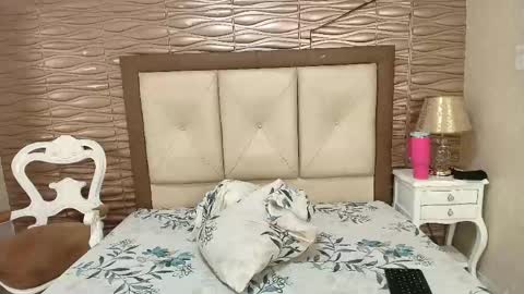 miladiosa online show from 05-13-26, 11:29
