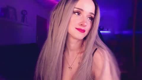 MiladyJolie online show from 01-14-26, 06:08