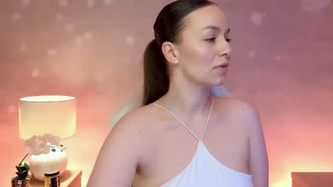 Snapshot of milafleur chatting on 08-04-26, 03:14 Mila Fleur online show from 08-04-26, 03:14