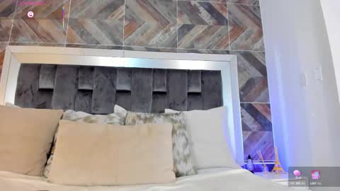    online show from 09-13-25, 10:37