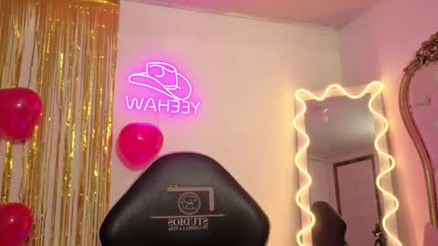 Snapshot of milah_tay chatting on 02-17-26, 11:40 milah_tay online show from 02-17-26, 11:40