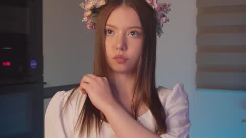 Mila online show from 02-13-26, 01:07