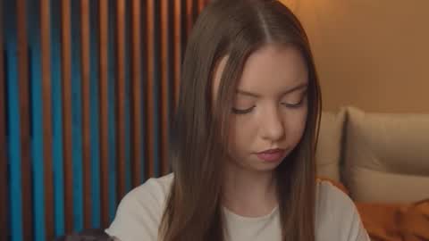 Snapshot of milaice chatting on 03-02-26, 03:19 Mila online show from 03-02-26, 03:19