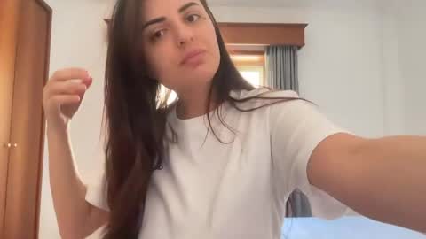 Snapshot of milalifa chatting on 05-06-26, 10:42 milalifa online show from 05-06-26, 10:42