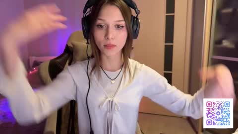 milamiuu online show from 02-01-26, 04:49