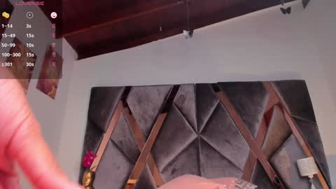 Snapshot of milan_ebony chatting on 02-05-25, 02:26 Milan online show from 02-05-25, 02:26