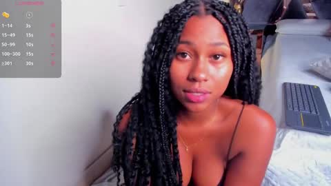 Snapshot of milan_ebony chatting on 02-10-25, 02:26 Milan online show from 02-10-25, 02:26