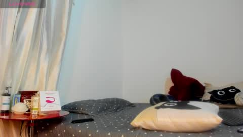 Milane online show from 04-02-26, 06:33